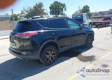 2017 Toyota Rav4 Se из США, поврежденный, VIN 2T3NFREV1HW371611